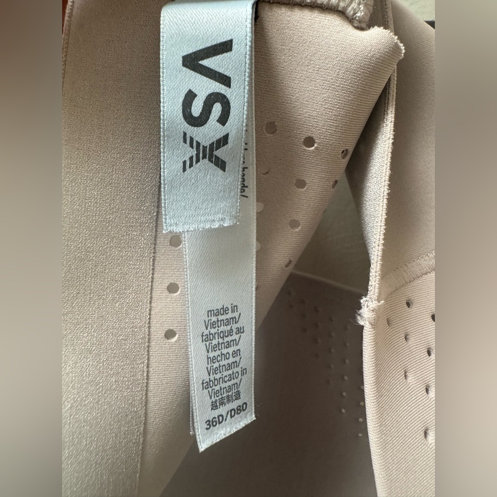 VSX 36D Featherweight Max™ Sports Bra, Bare Taupe - Picture 4 of 8